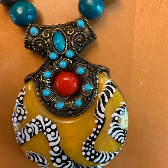 Hand painted beaded yellow and blue necklace. - Picture 2 of 4